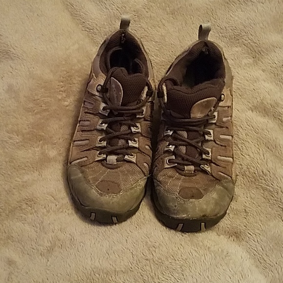 Columbia Shoes - Columbia Peregine shoes